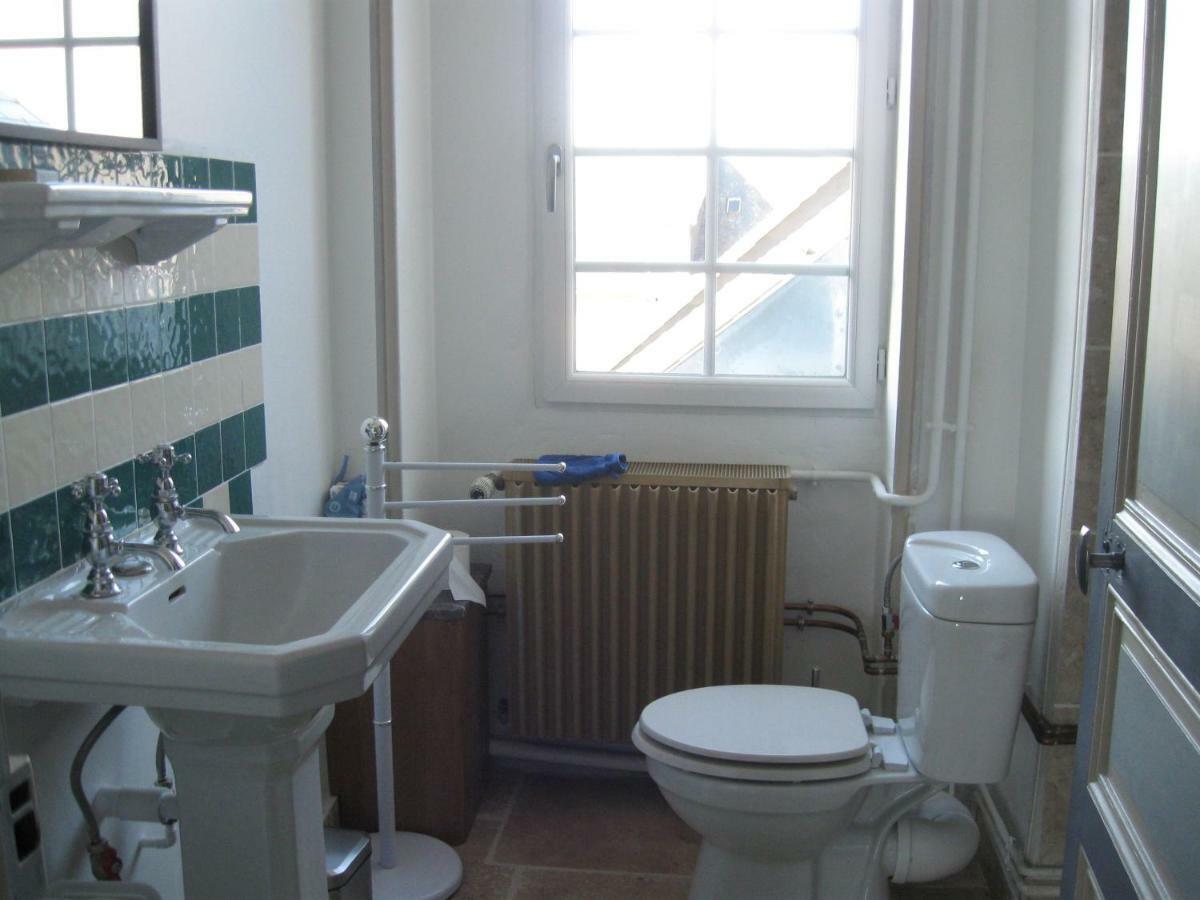 Chateau-la-Valliere Le Petit Bois Bed & Breakfast エクステリア 写真