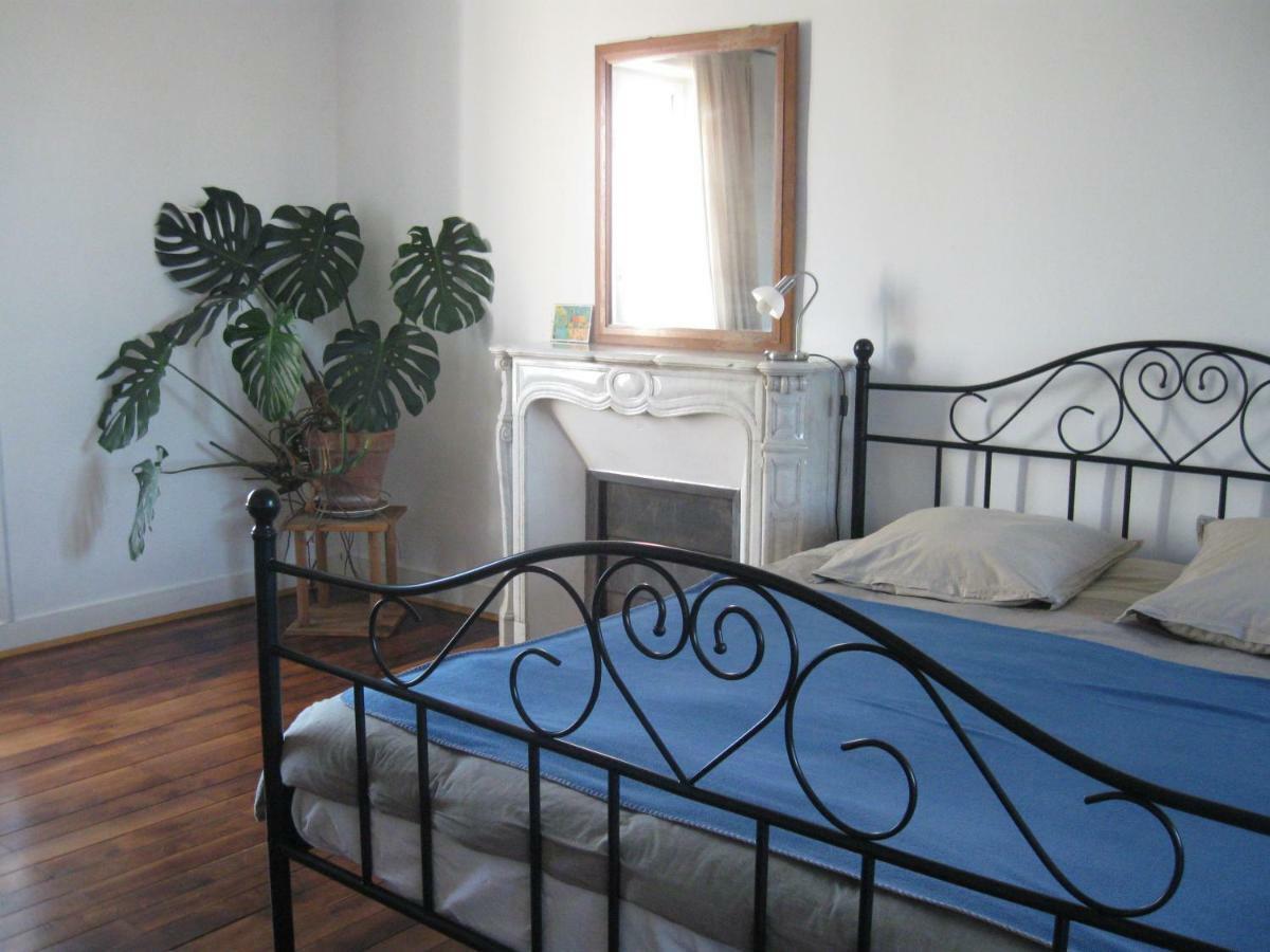 Chateau-la-Valliere Le Petit Bois Bed & Breakfast エクステリア 写真